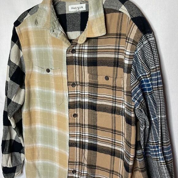PacSun Basset Colorblock Button Up Flannel Shirt. Size Small. - Picture 3 of 8